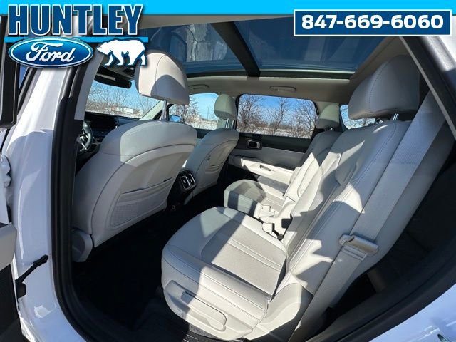 Used 2023 Kia Sorento X-Line EX image 16