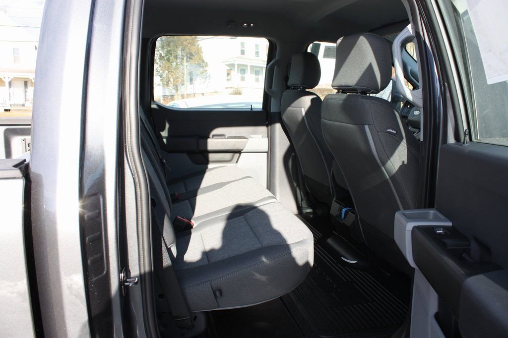 New 2026 Ford F250 XL AWD/4WD image 16