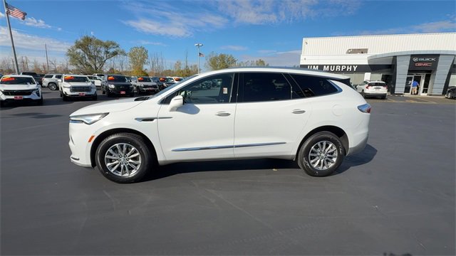 Certified 2023 Buick Enclave Essence image 5
