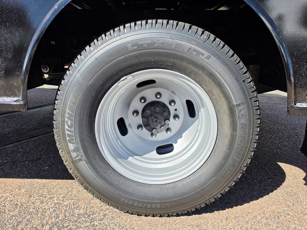 New 2026 Ford F350 XL w/ XL Chrome Package AWD/4WD image 14