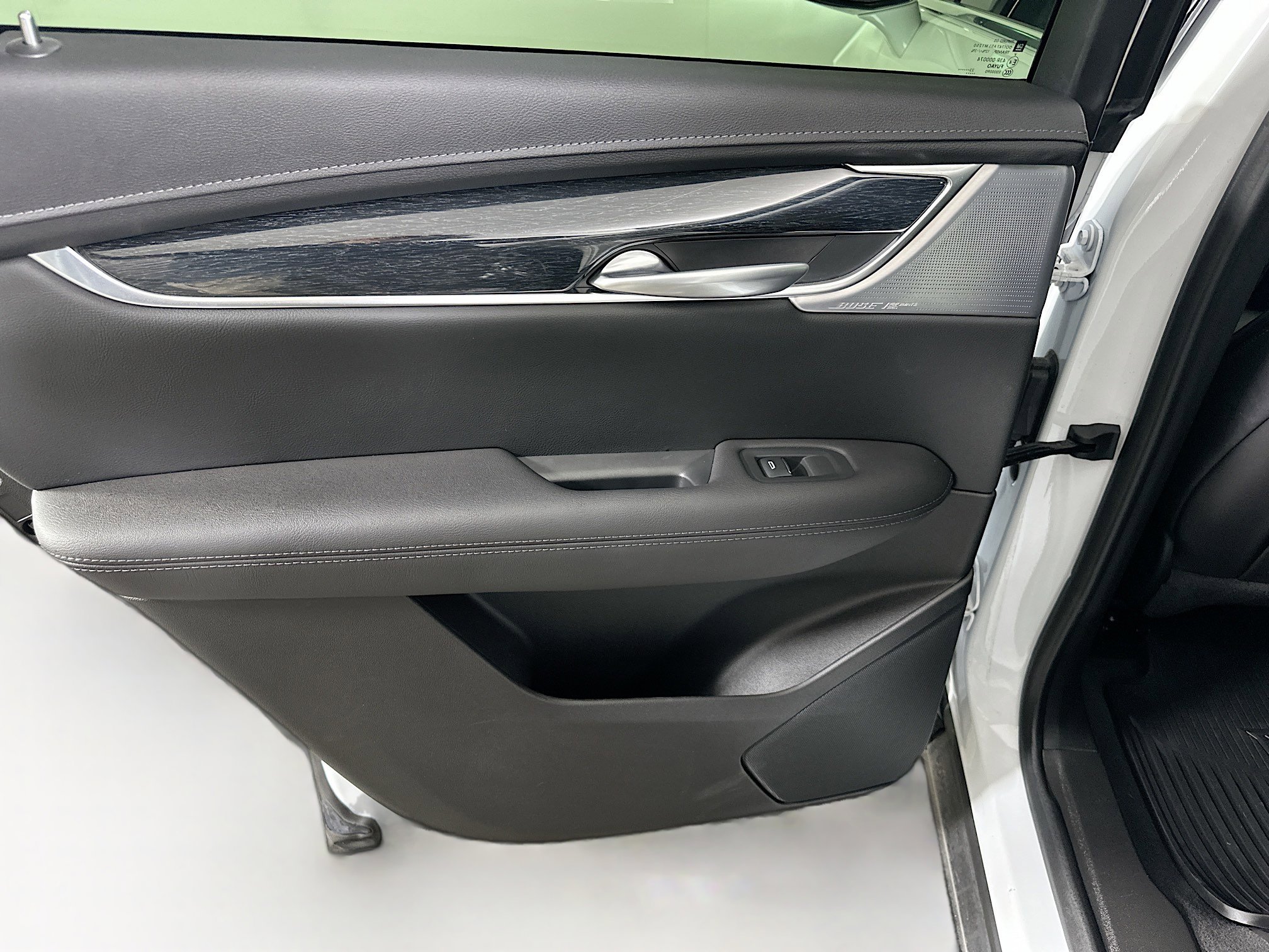 Used 2024 Cadillac XT5 Premium Luxury w/ Technology Package FWD image 27