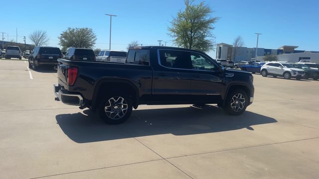 New 2026 GMC Sierra 1500 SLE w/ Preferred Package RWD image 9