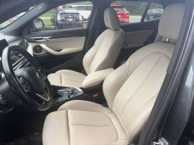 Used 2019 BMW X2 xDrive28i w/ Convenience Package AWD/4WD image 16