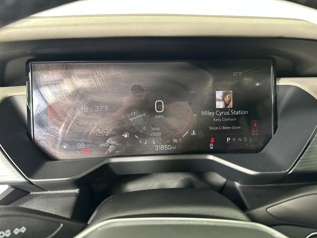 Used 2024 GMC Acadia Elevation w/ Luxury Package image 17