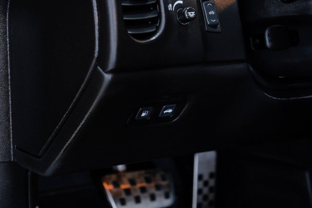 Used 2011 Chevrolet Corvette Grand Sport w/ Preferred Equipment Group RWD image 31