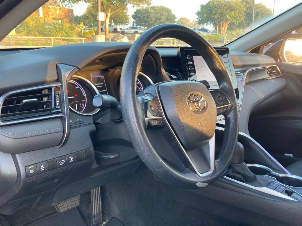 Certified 2022 Toyota Camry LE FWD image 8