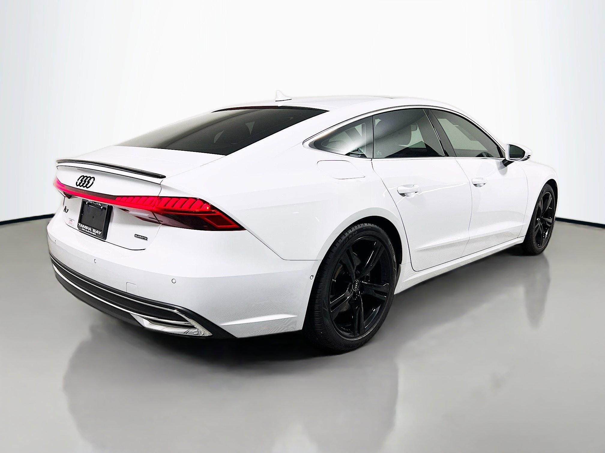 Used 2022 Audi A7 3.0T Premium w/ Convenience Package image 4