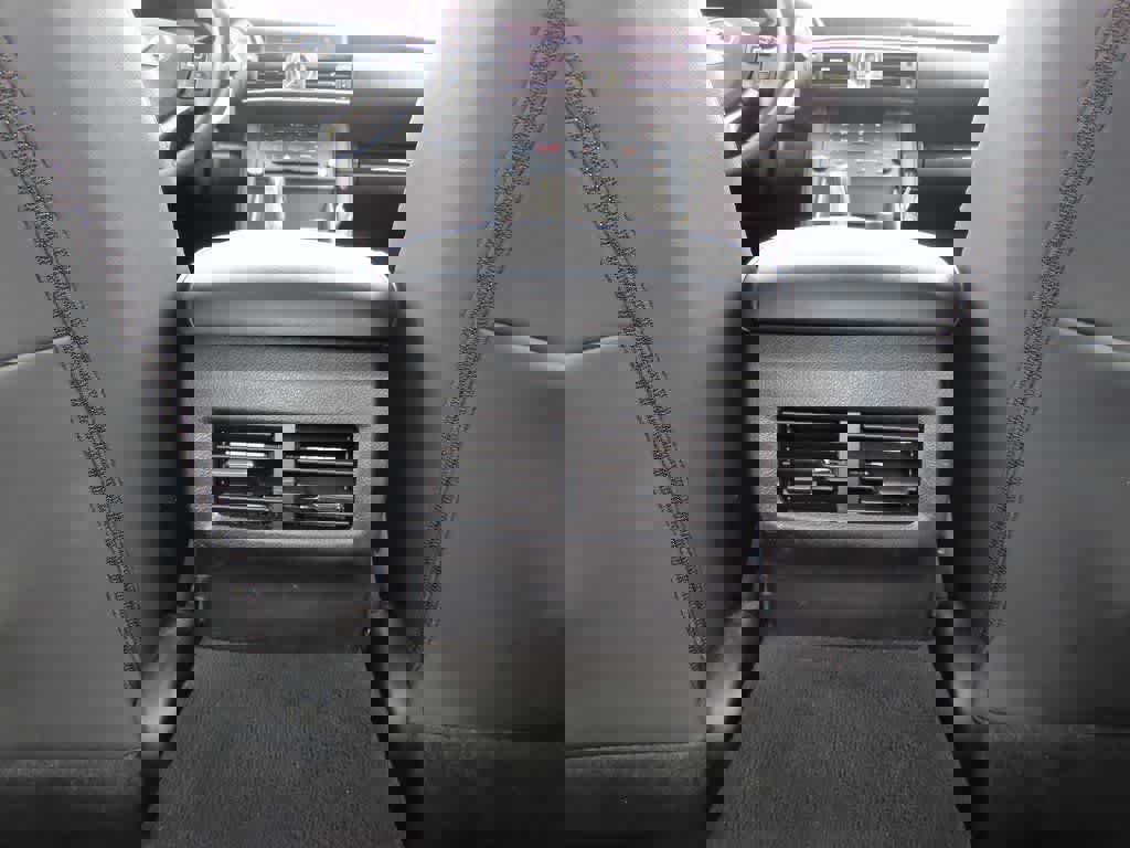 Used 2019 Lexus IS 300 image 21