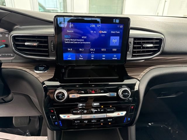 Used 2022 Ford Explorer Limited w/ Equipment Group 301A RWD image 25