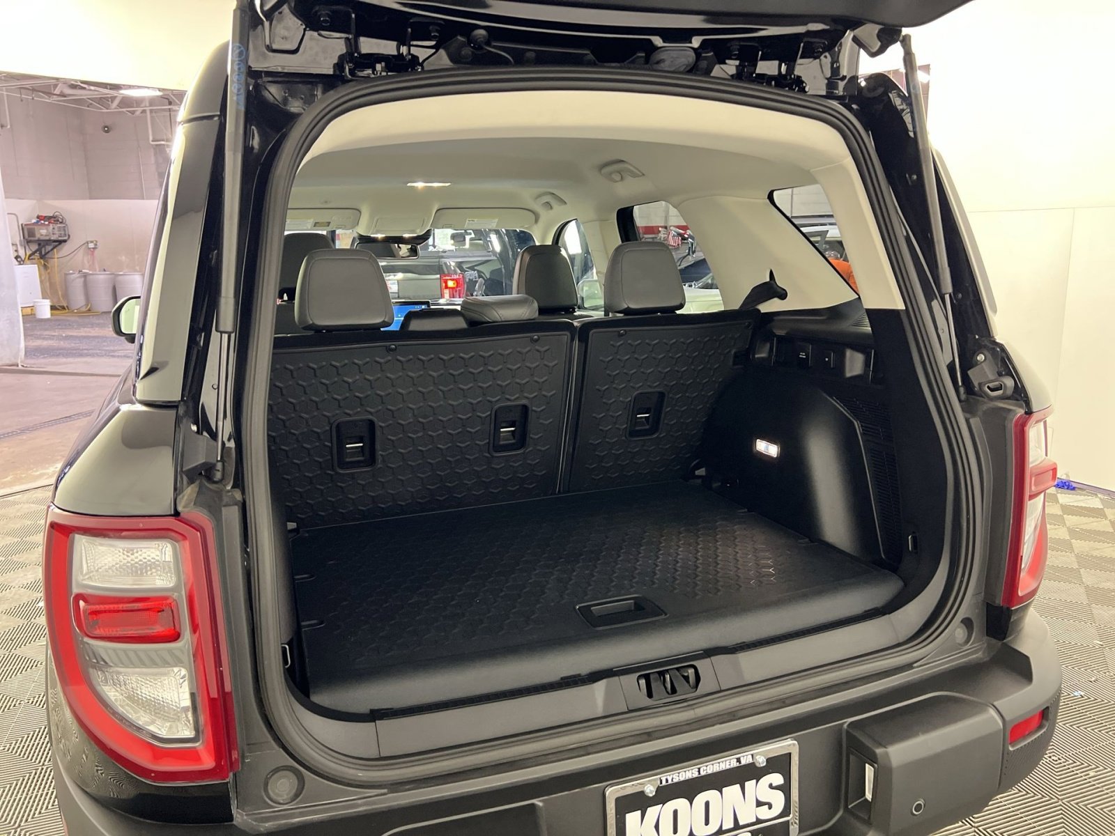 Used 2025 Ford Bronco Sport Badlands image 26