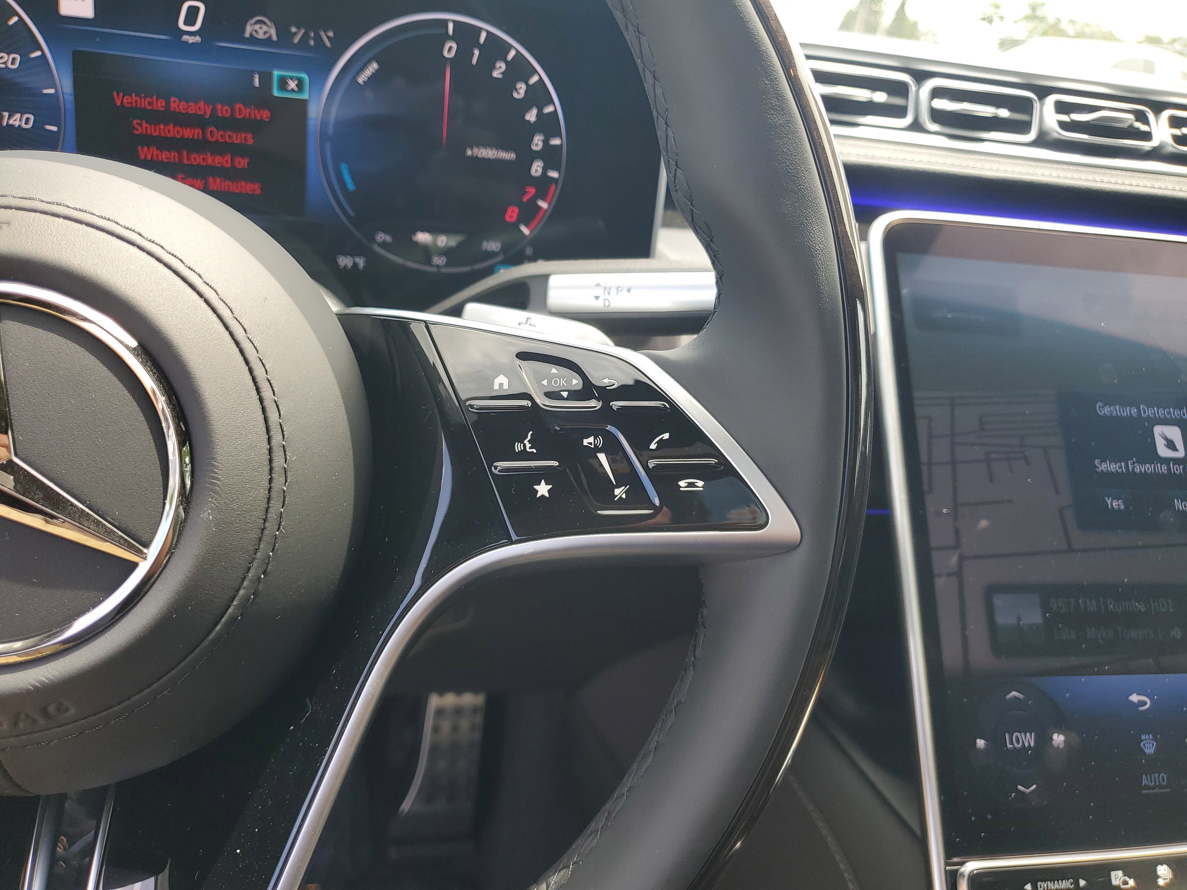 New 2026 Mercedes-Benz S 580e 4MATIC Sedan image 33