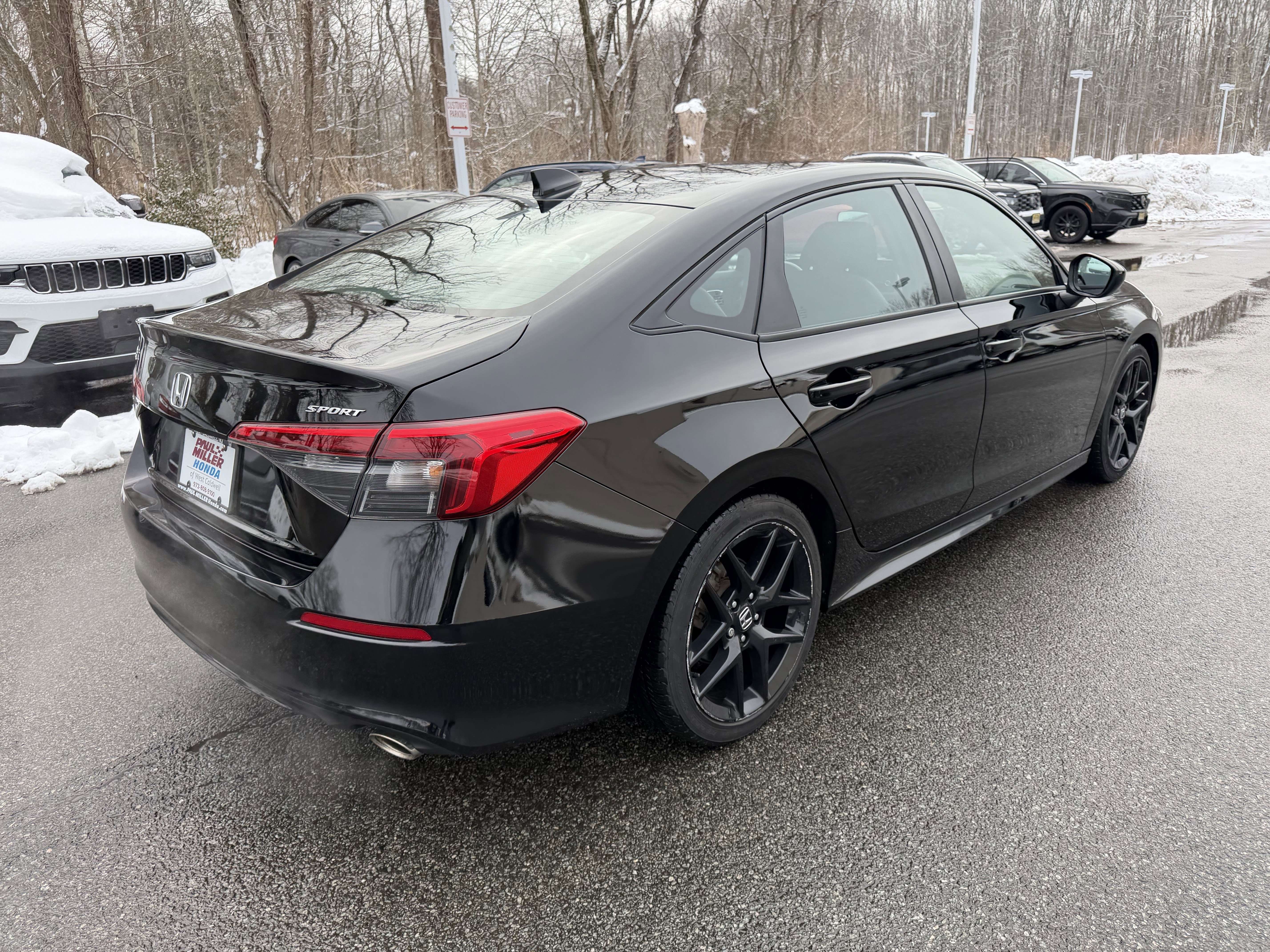 Used 2023 Honda Civic Sport image 7