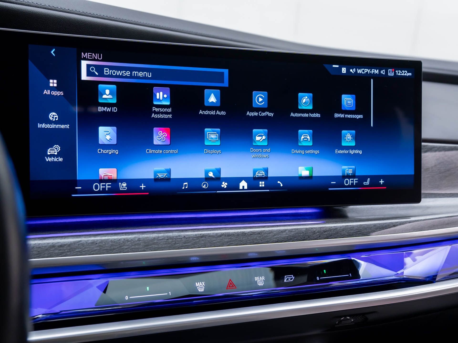 Used 2023 BMW i7 xDrive60 w/ Executive Package 2 image 23