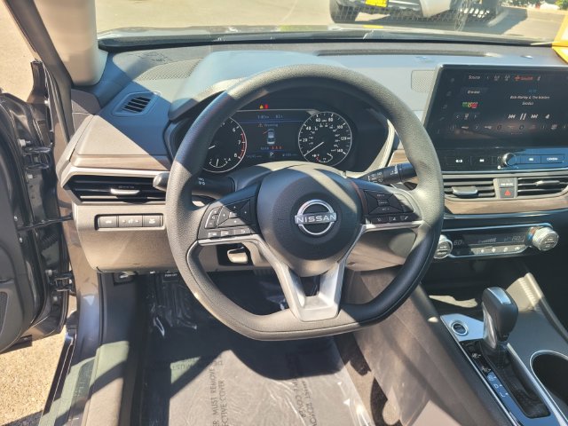 Certified 2025 Nissan Altima 2.5 SV w/ SV Special Edition Package FWD image 30