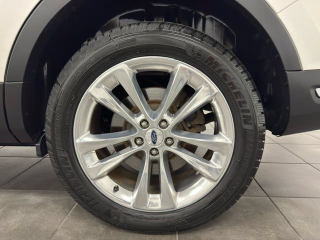 Used 2018 Ford Explorer Limited w/ Equipment Group 301A AWD/4WD image 26
