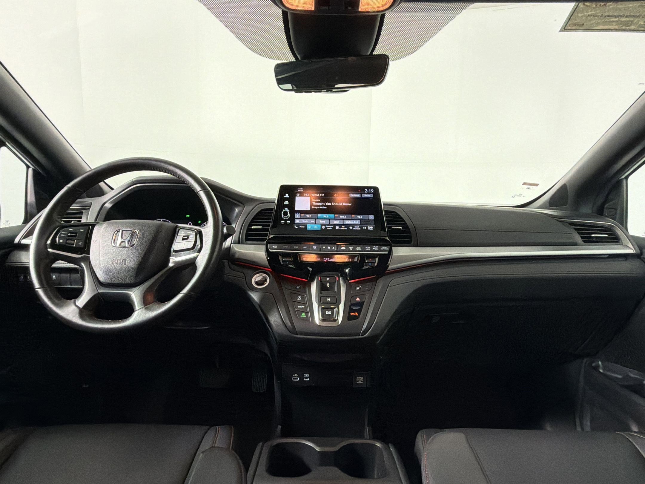 Used 2025 Honda Odyssey Sport-L image 15