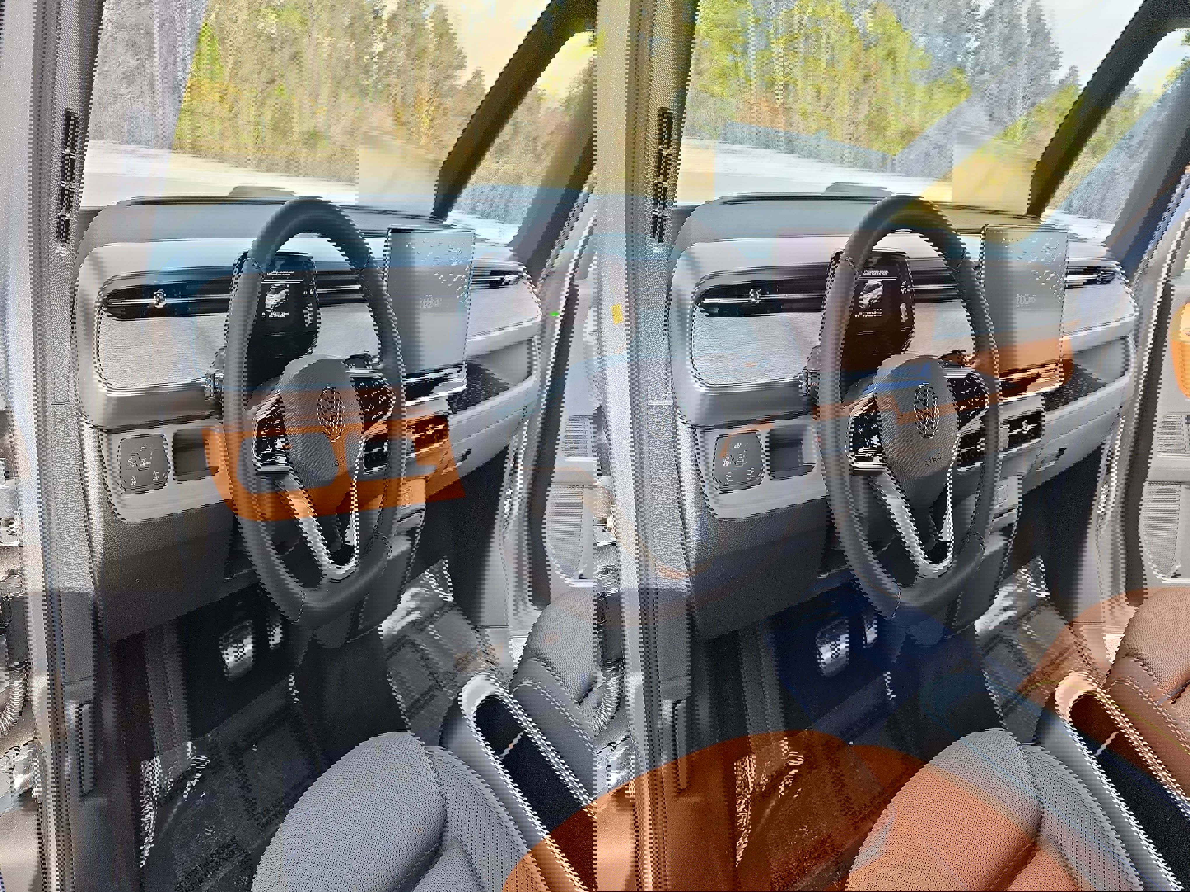 New 2025 Volkswagen ID. Buzz Pro S image 17