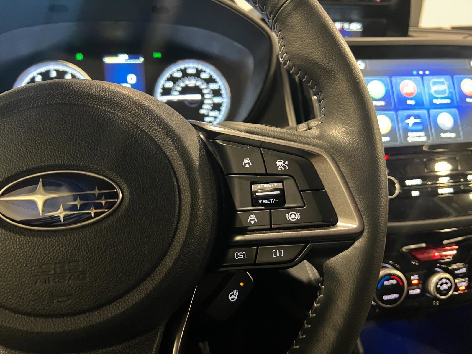 Used 2023 Subaru Forester Touring image 14