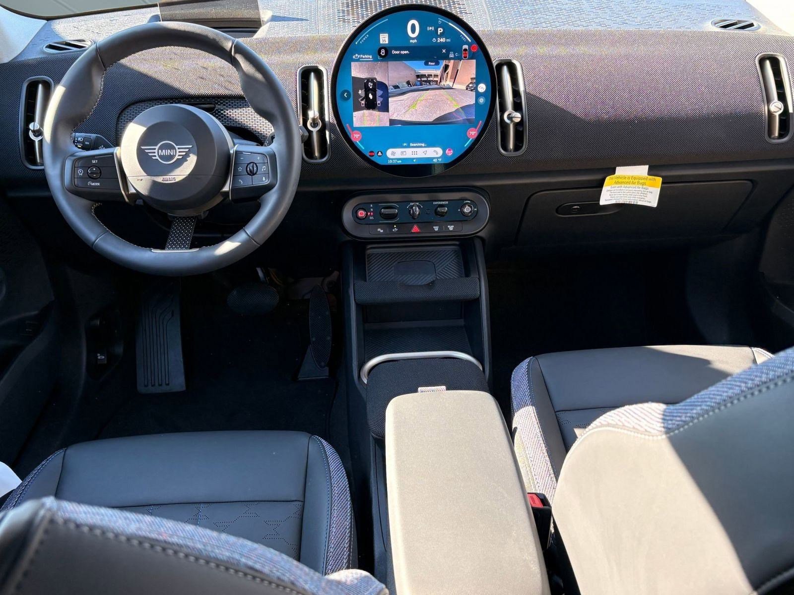 Used 2025 MINI Cooper Countryman S w/ Comfort Package Max image 23