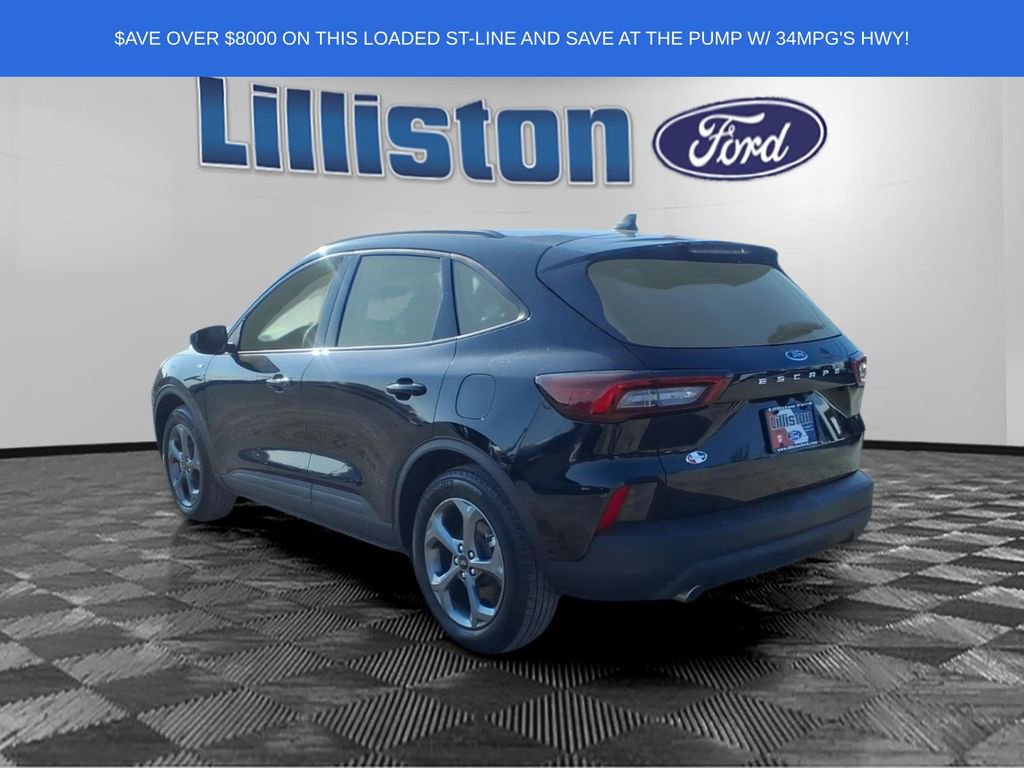 Used 2025 Ford Escape ST-Line image 5