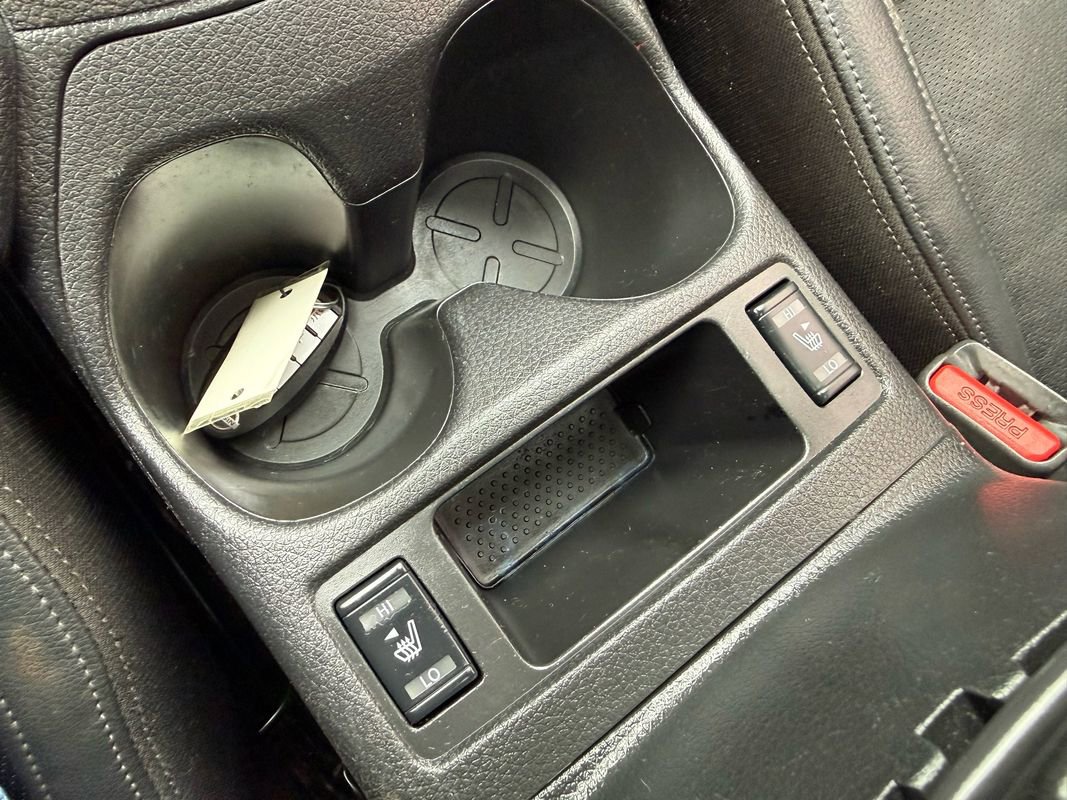 Used 2021 Nissan Rogue Sport SL w/ Premium Package image 36