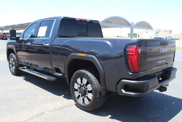 Used 2024 GMC Sierra 2500 Denali w/ Denali Reserve Package AWD/4WD image 6