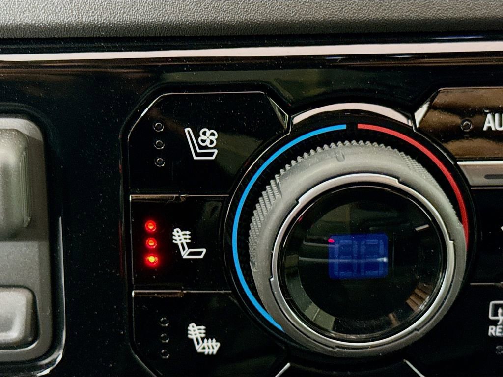 Used 2026 Chevrolet Silverado 1500 ZR2 image 23