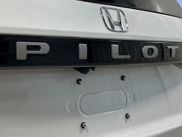 New 2026 Honda Pilot Elite image 7