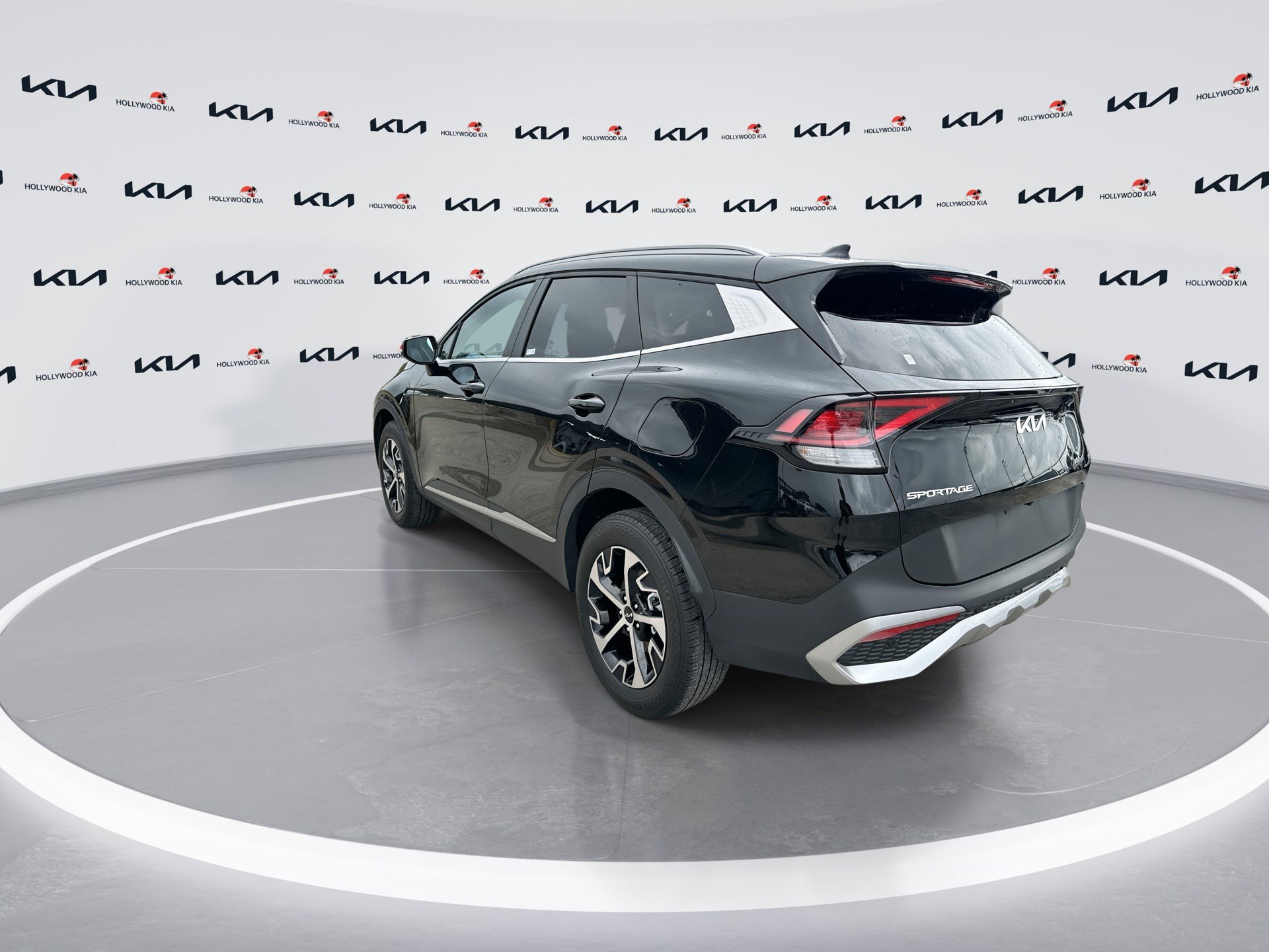 Certified 2024 Kia Sportage EX image 6