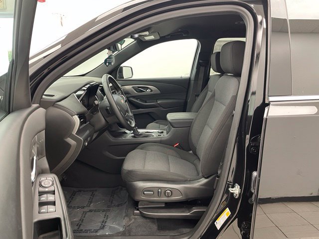 Certified 2023 Chevrolet Traverse LT AWD/4WD image 15