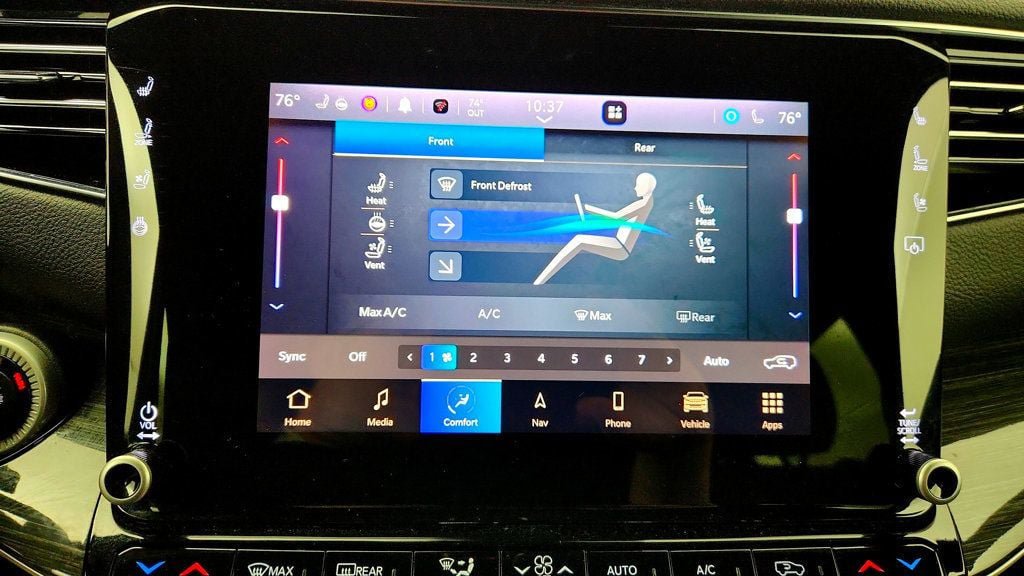 Used 2022 Jeep Wagoneer Series III AWD/4WD image 17