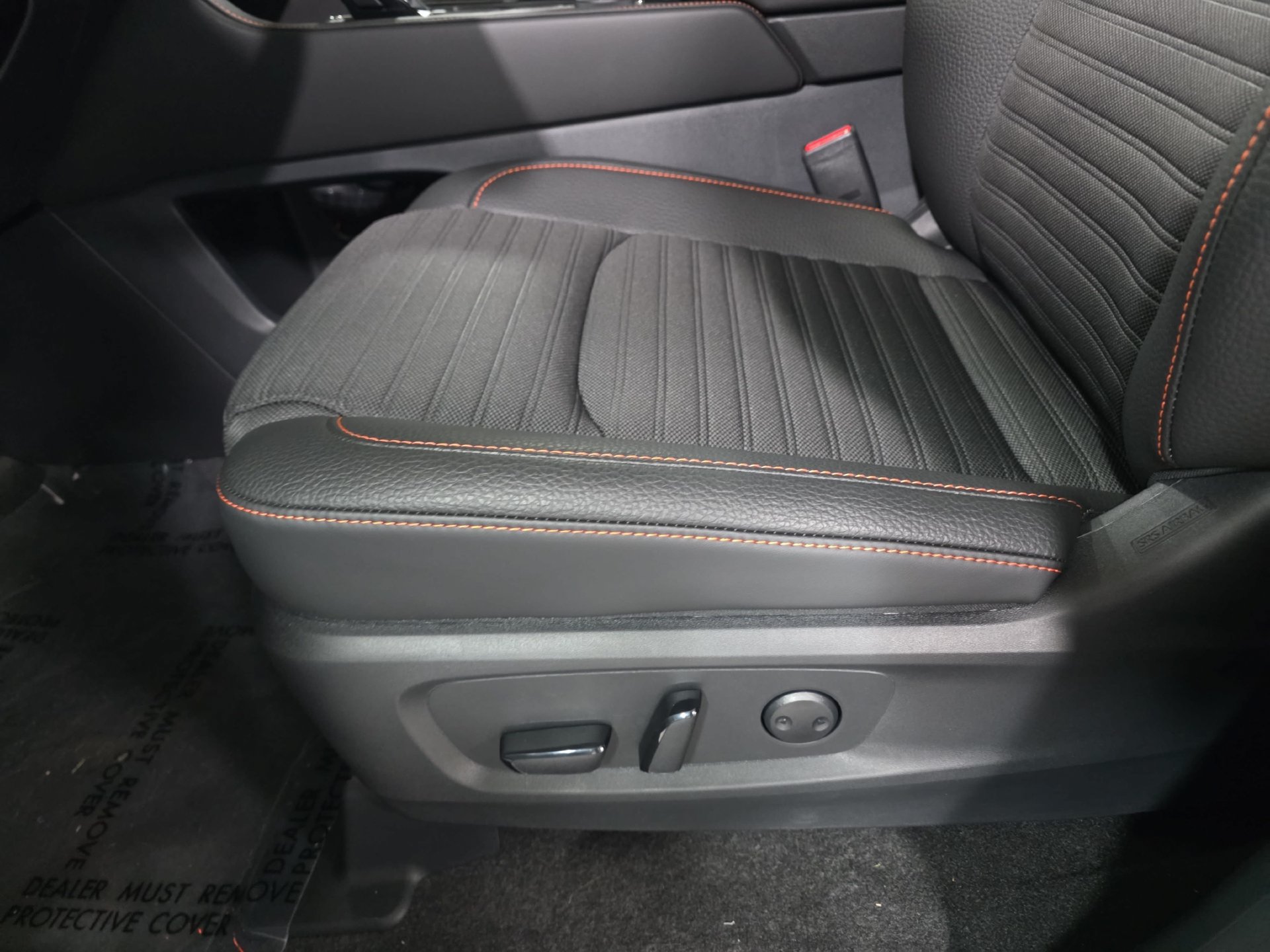 New 2026 Nissan Pathfinder Rock Creek w/ Rock Creek Premium Package AWD/4WD image 27