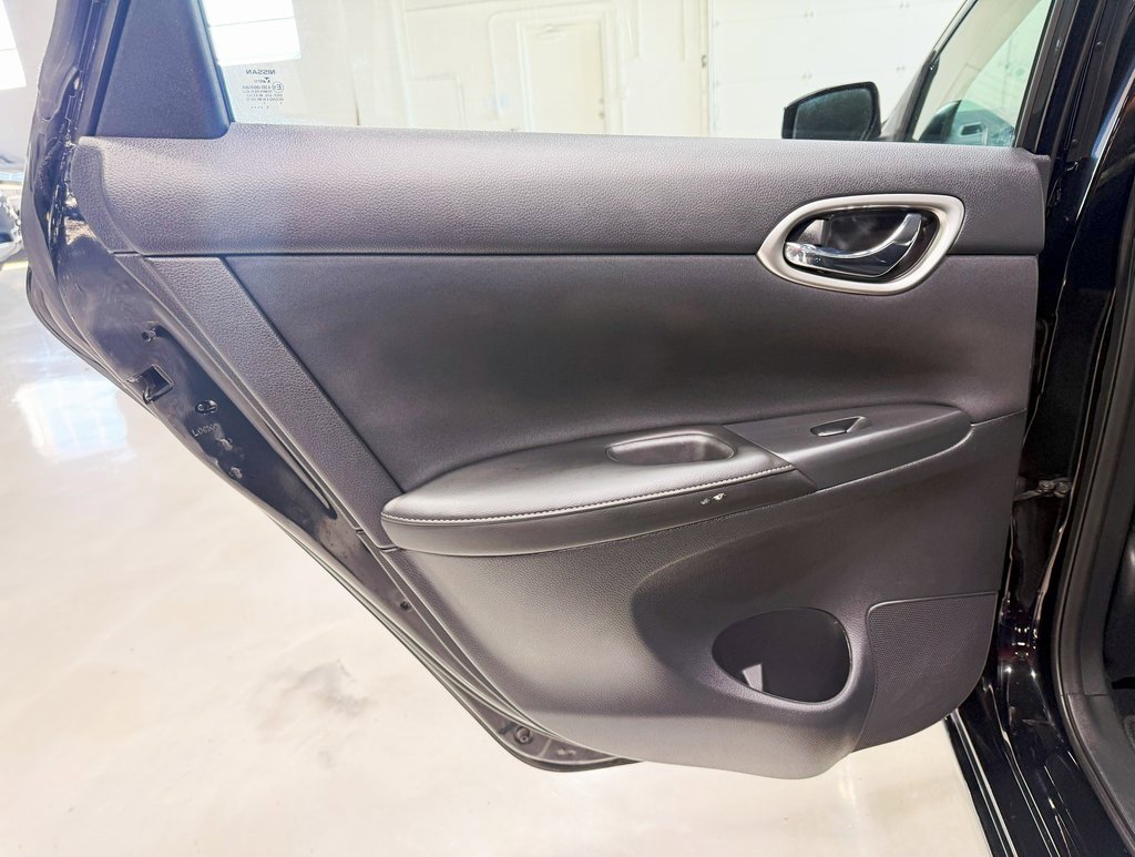 Used 2017 Nissan Sentra SV image 28