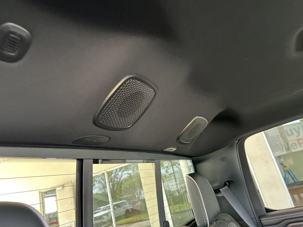 Used 2025 RAM 1500 Laramie w/ Sport Appearance Package image 33