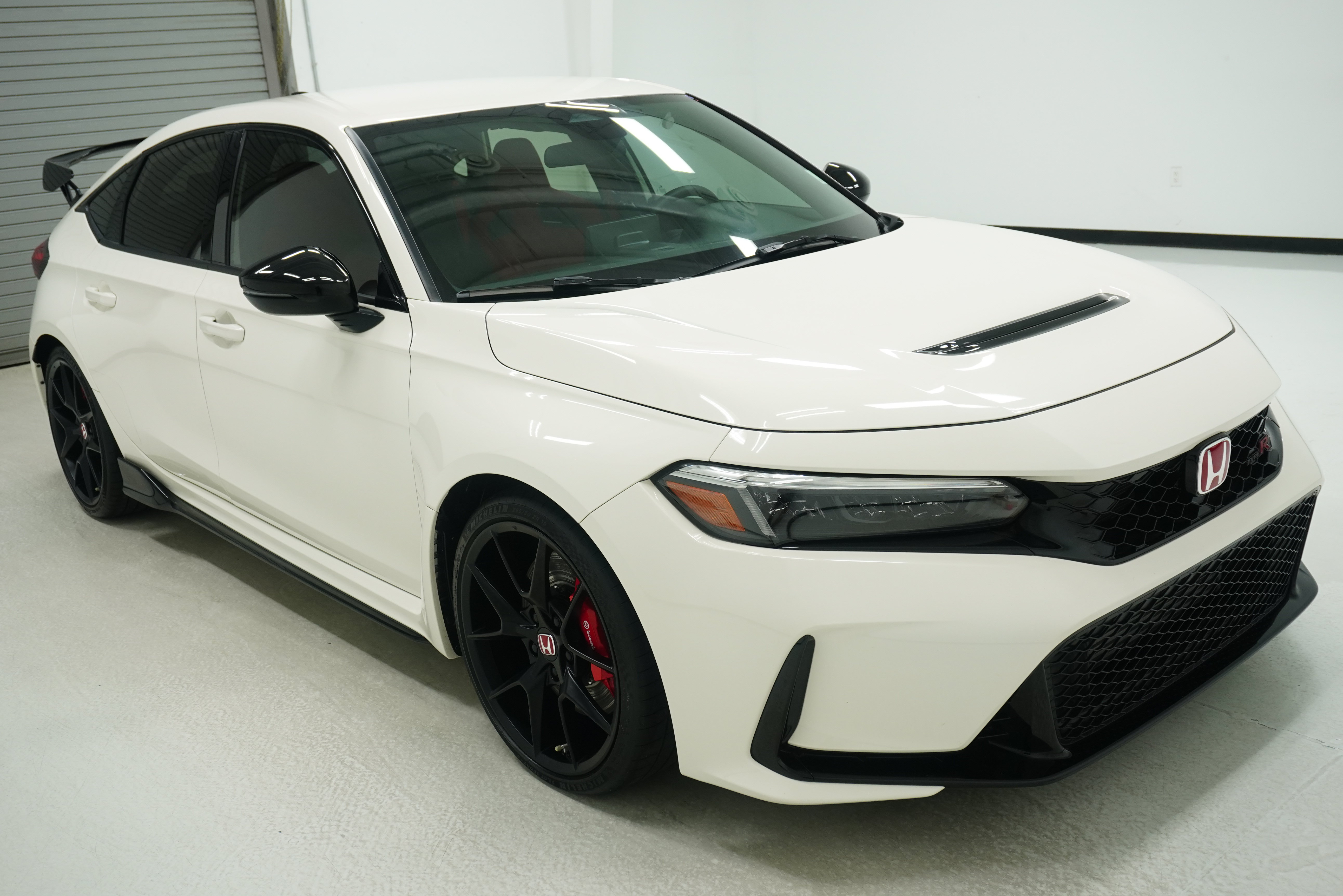 Used 2025 Honda Civic Type R image 3