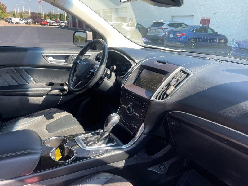 Used 2015 Ford Edge Sport w/ Equipment Group 401A AWD/4WD image 3