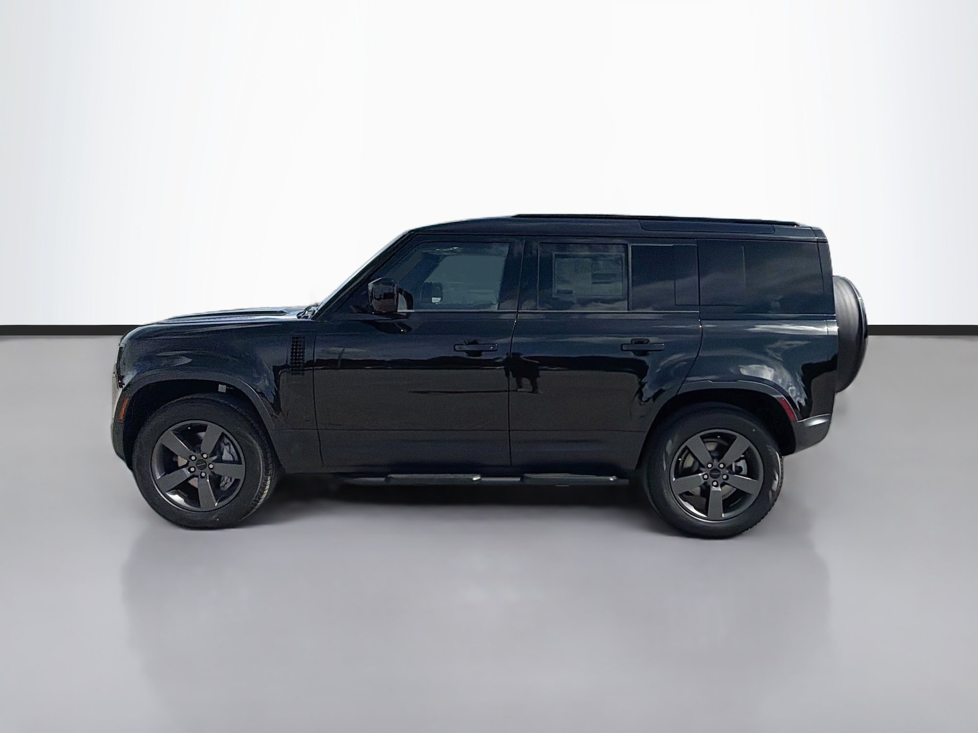 New 2026 Land Rover Defender 110 S AWD/4WD image 2