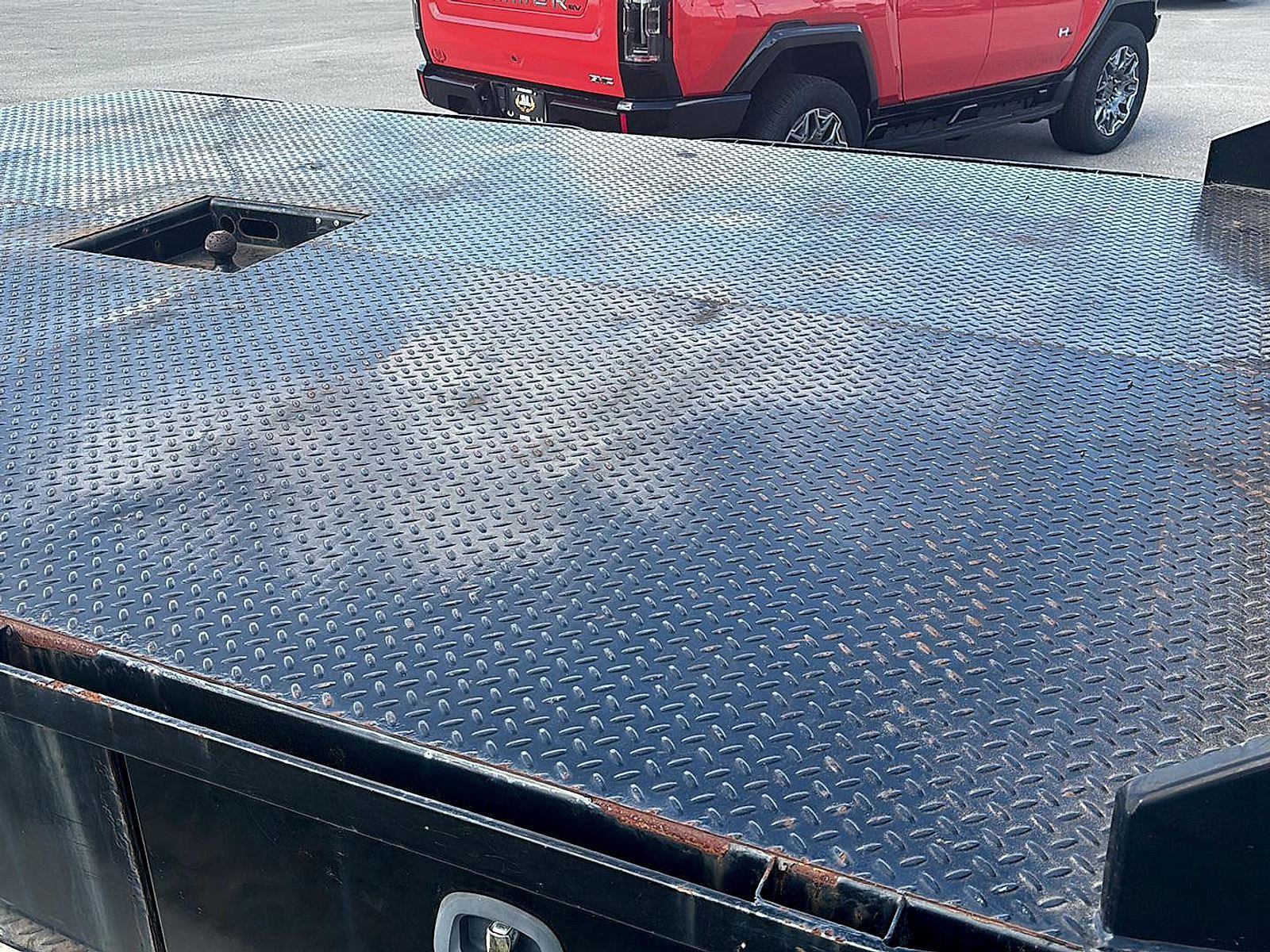 Used 2017 RAM 5500 Tradesman w/ Max Tow Package image 9