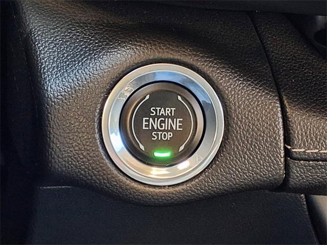 Used 2023 Buick Envision Avenir image 17