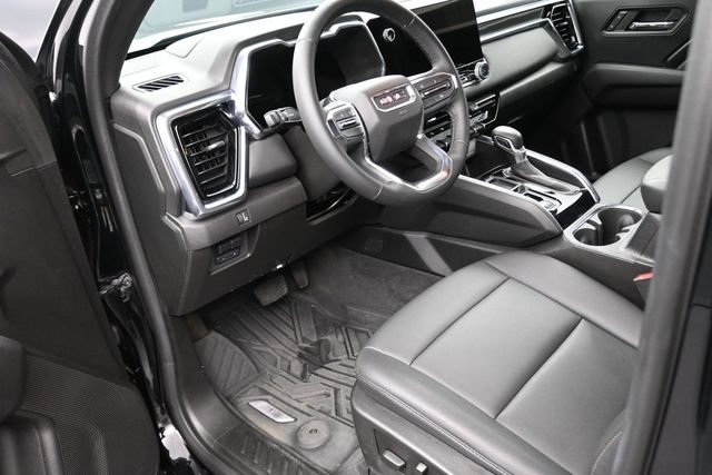 Used 2024 GMC Canyon Elevation w/ Elevation Premium Package RWD image 16