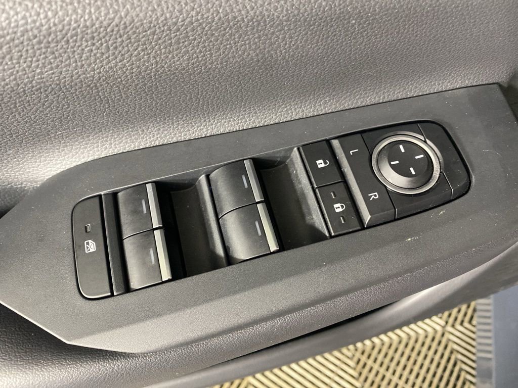 Used 2023 Toyota Prius Prime FWD image 25