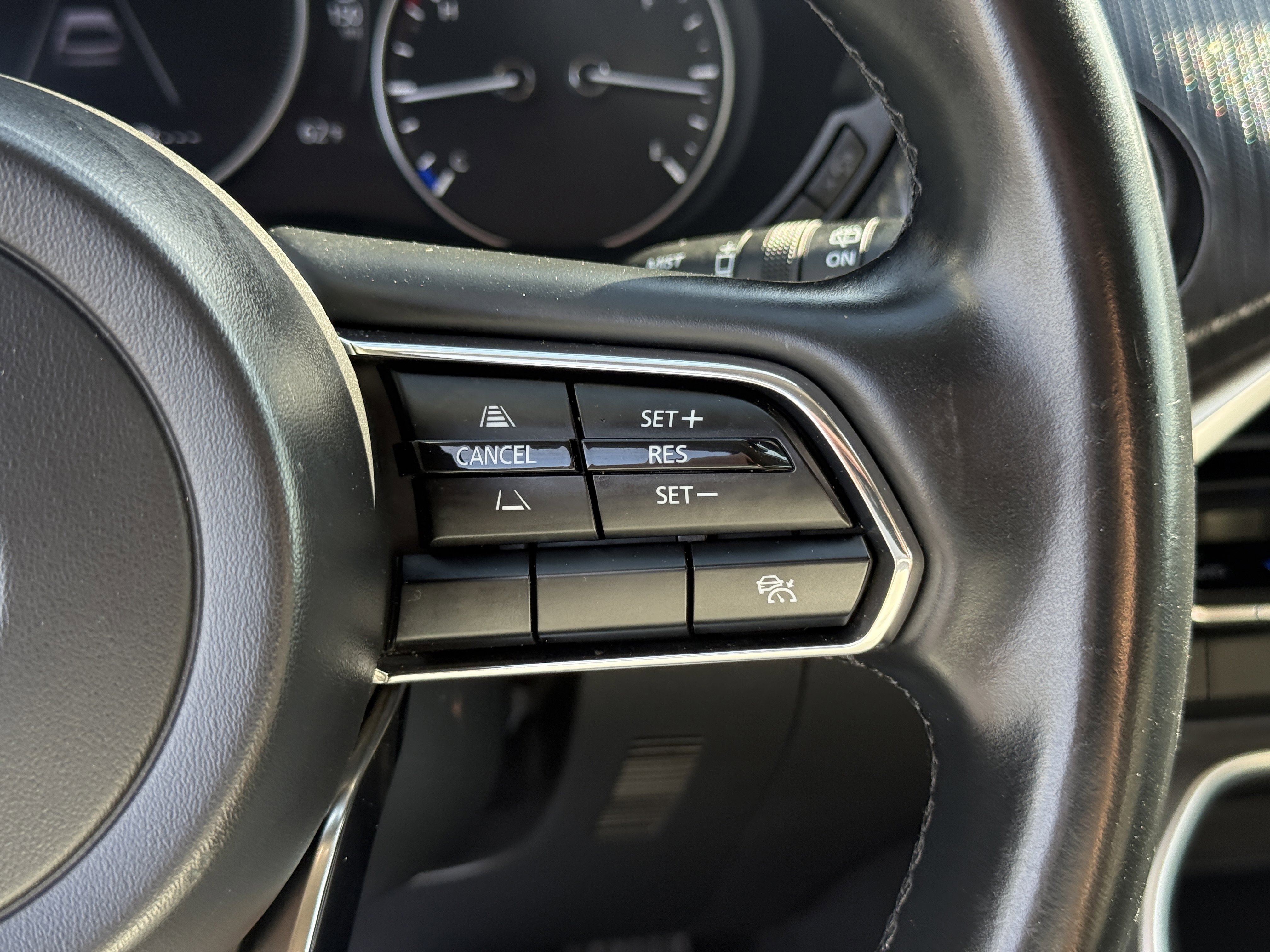 Used 2024 MAZDA CX-90 3.3 Turbo w/ Select Package image 19