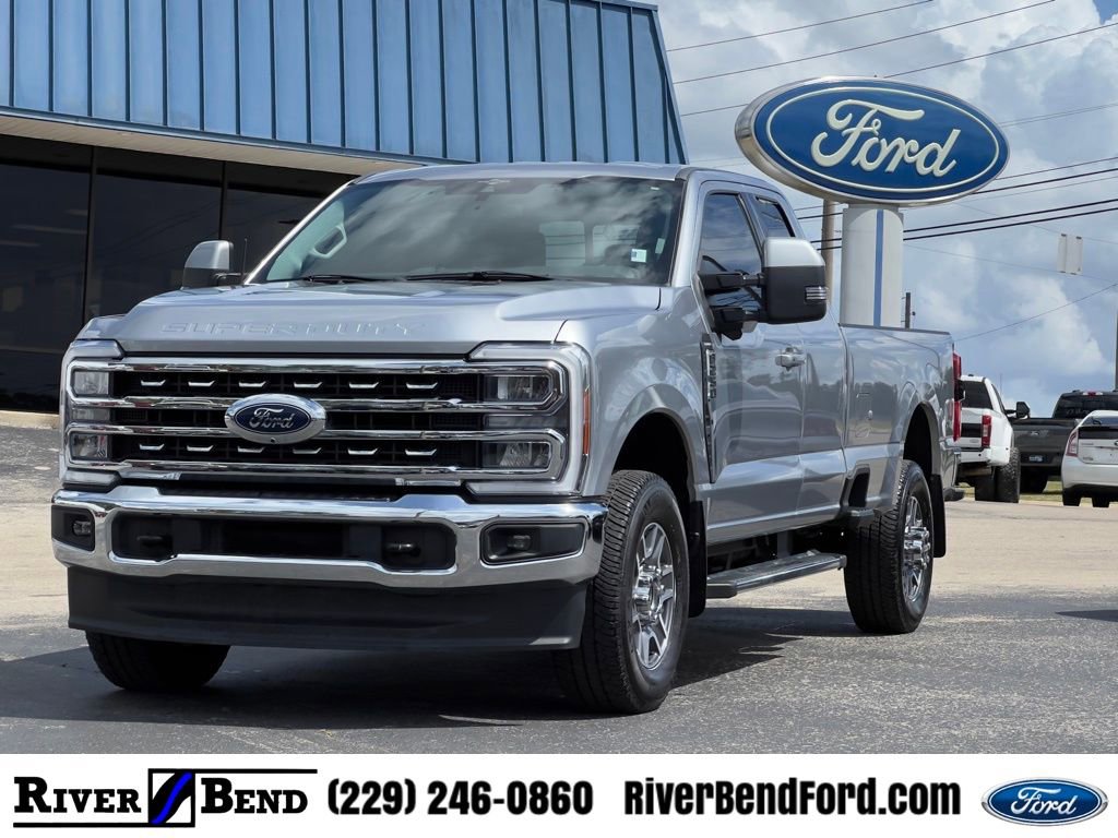 Used 2023 Ford F250 Lariat image 1