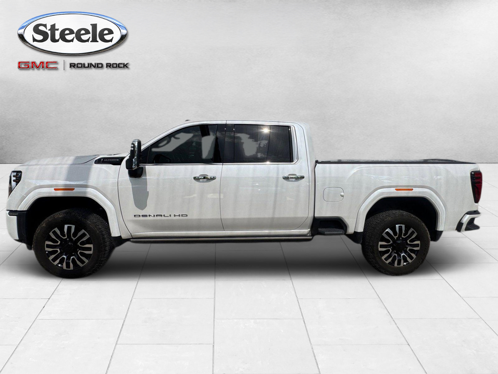 Certified 2024 GMC Sierra 2500 Denali Ultimate w/ Max Trailering Package AWD/4WD image 2