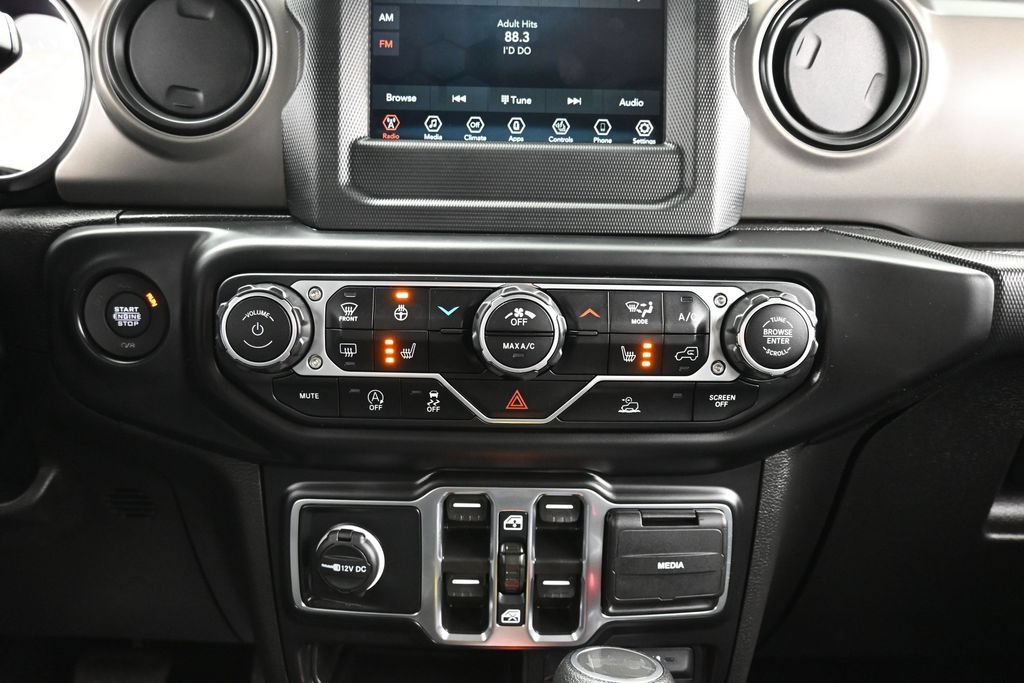 Used 2022 Jeep Wrangler Unlimited Sport AWD/4WD image 31