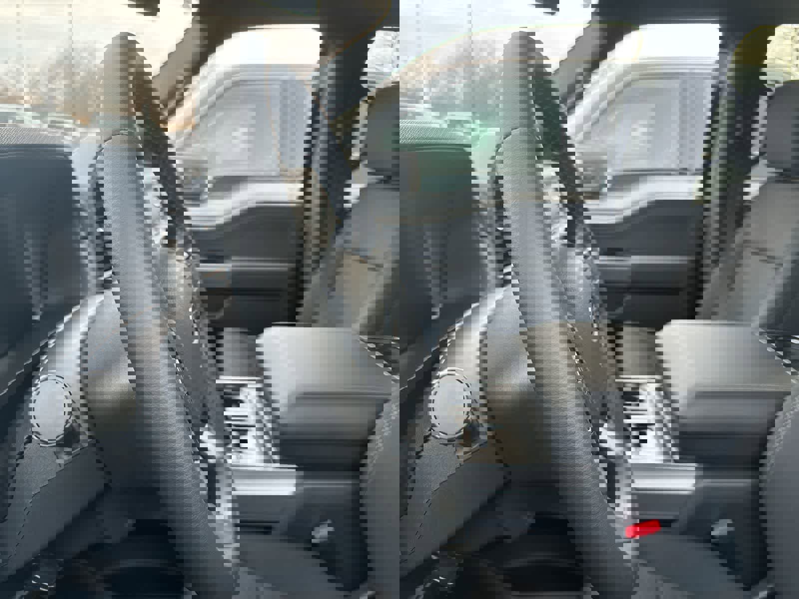 New 2026 Ford F150 XLT w/ Equipment Group 302A MID image 30