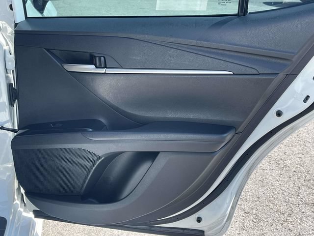 Used 2025 Toyota Camry SE FWD image 22