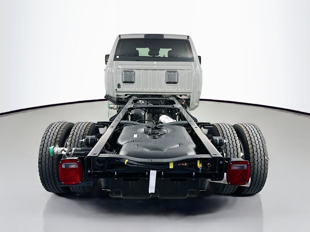 New 2026 RAM 5500 Tradesman w/ Chrome Appearance Group AWD/4WD image 7