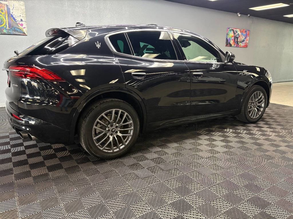 Used 2024 Maserati Grecale GT image 13