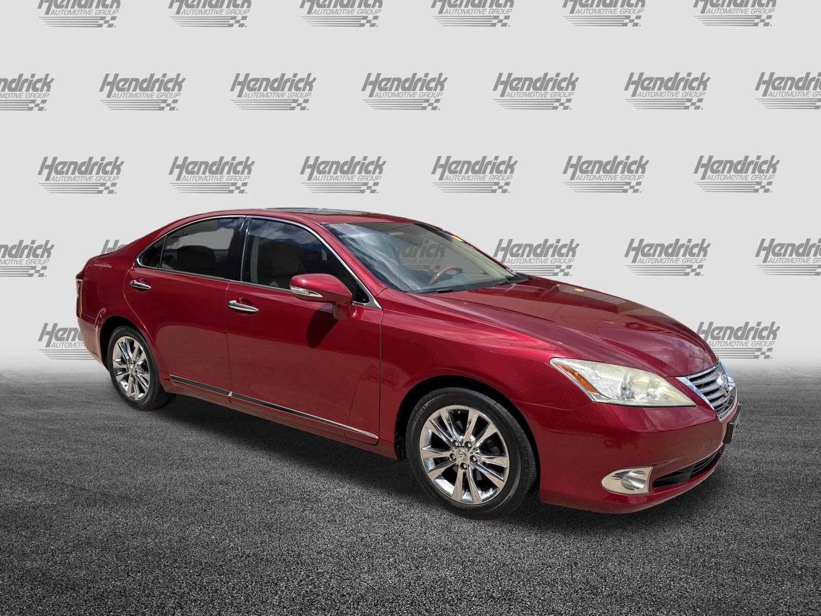 Used 2010 Lexus ES 350 FWD image 2